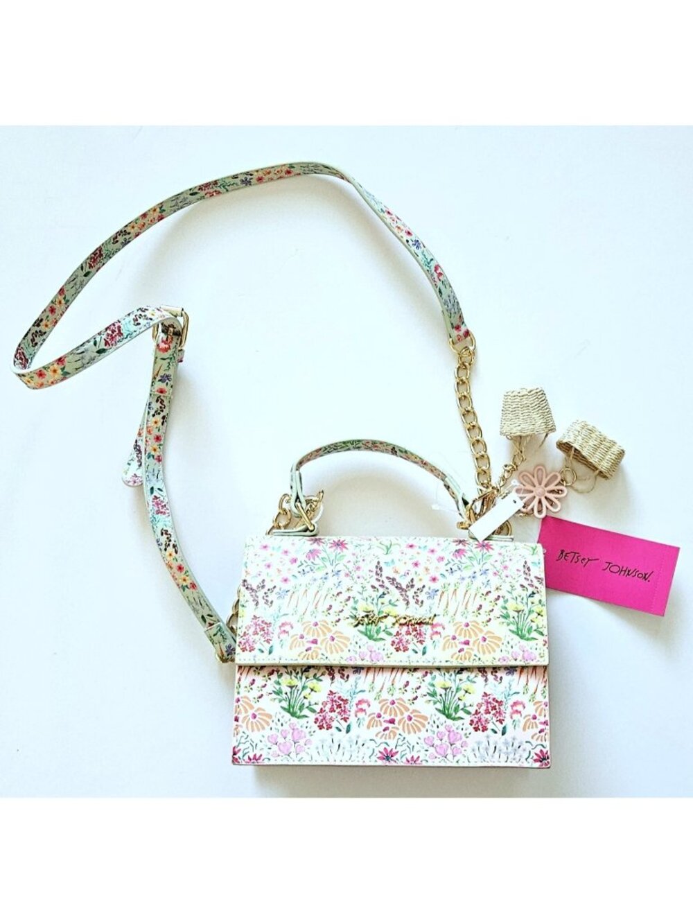 Betsey Johnson NWT Spring Floral Summer Yellow Bag Purse Rare Crossbody